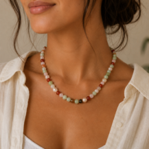 Green and blush gemstone beaded necklace featuring natural gemstones and freshwater pearls by Mare de Vetro.